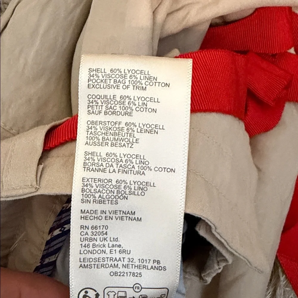NWOT Free People Perfect Prep Linen Blend Trouser Shorts in Light Sand Sz 2